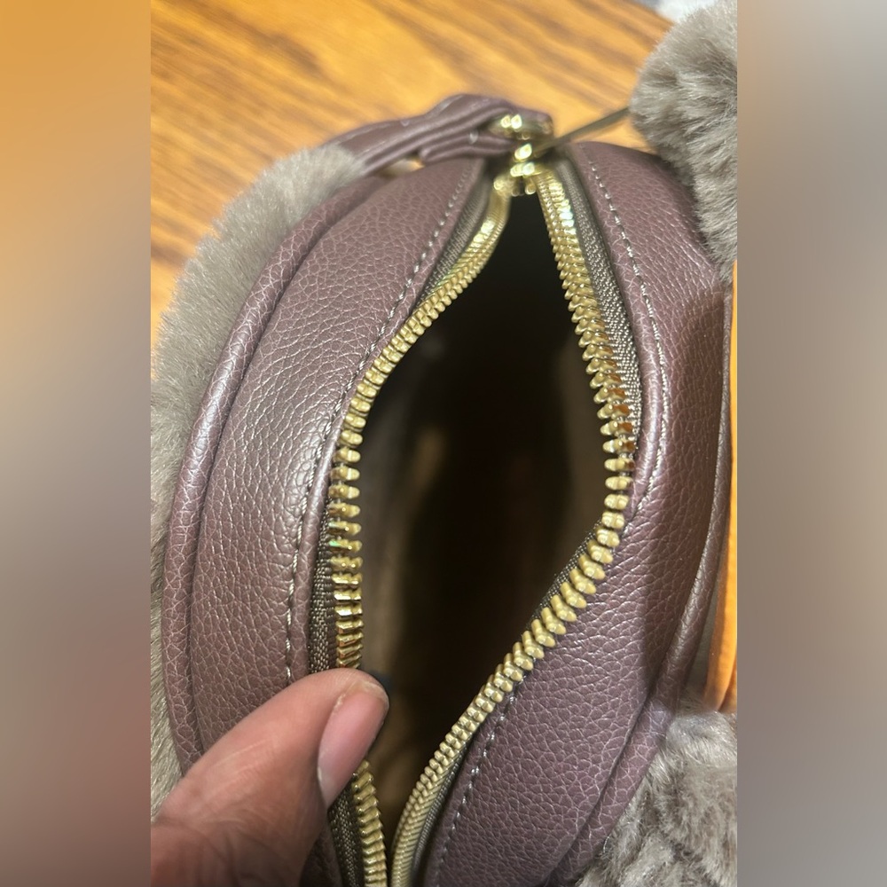 Crossbody bag - Picture 4 of 4